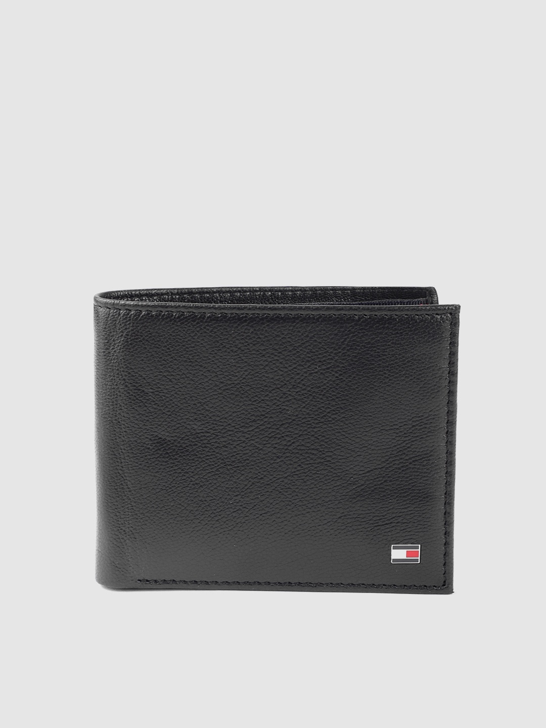 

Tommy Hilfiger Men Black Leather Solid Two Fold Wallet