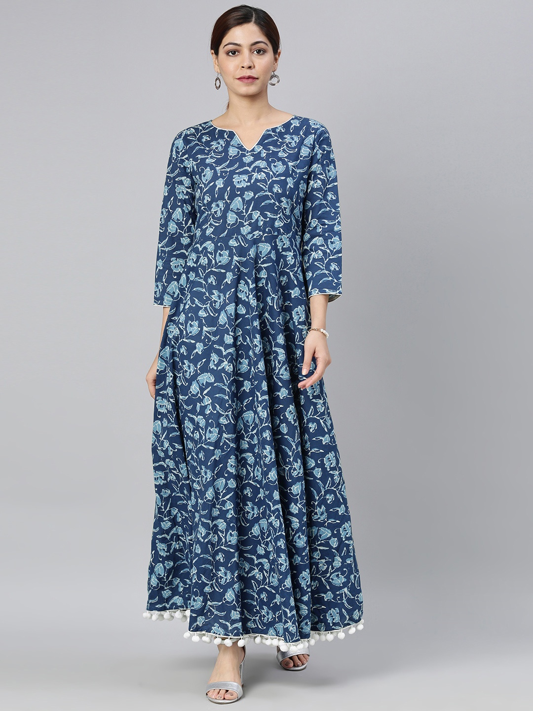 

AHIKA Women Blue Floral Printed Kurta