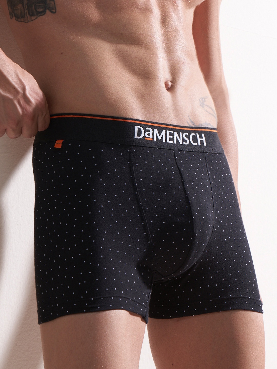 

DaMENSCH Men Anti Bacterial Printed Cotton Deodorizing Trunks DAM-CTP-T-SPB, Black