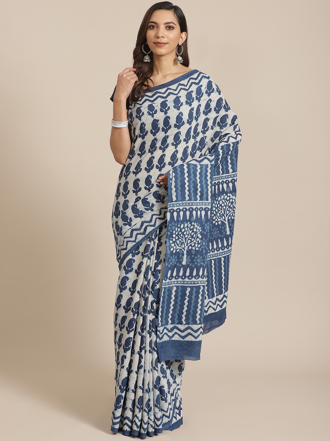 

Libas Blue & White Pure Cotton Paisley Print Saree