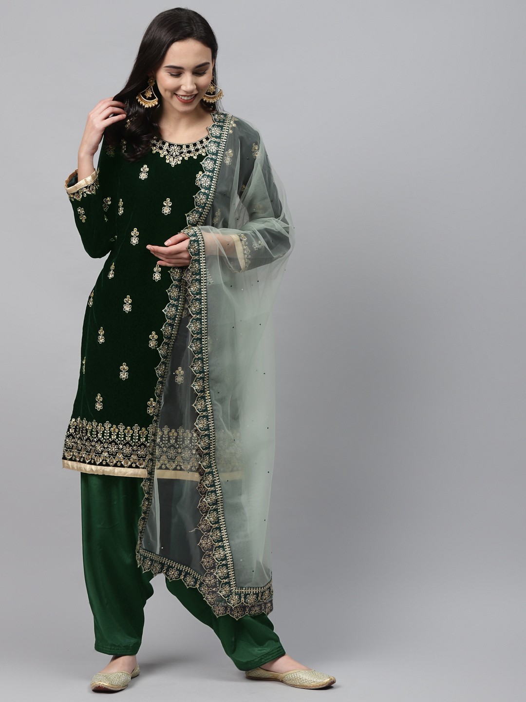 

Readiprint Fashions Green & Golden Embroidered Velvet Semi-Stitched Dress Material
