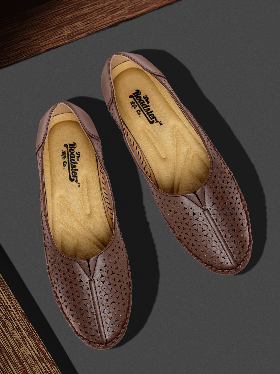 

The Roadster Lifestyle Co Women Coffee Brown Laser Cut Ballerinas