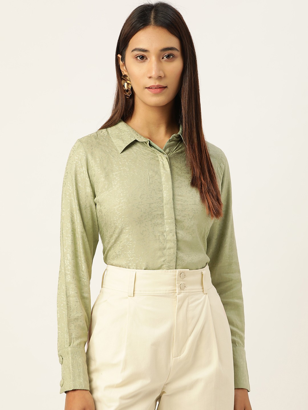 

AND Women Green Regular Fit Self Design Casual Shirt