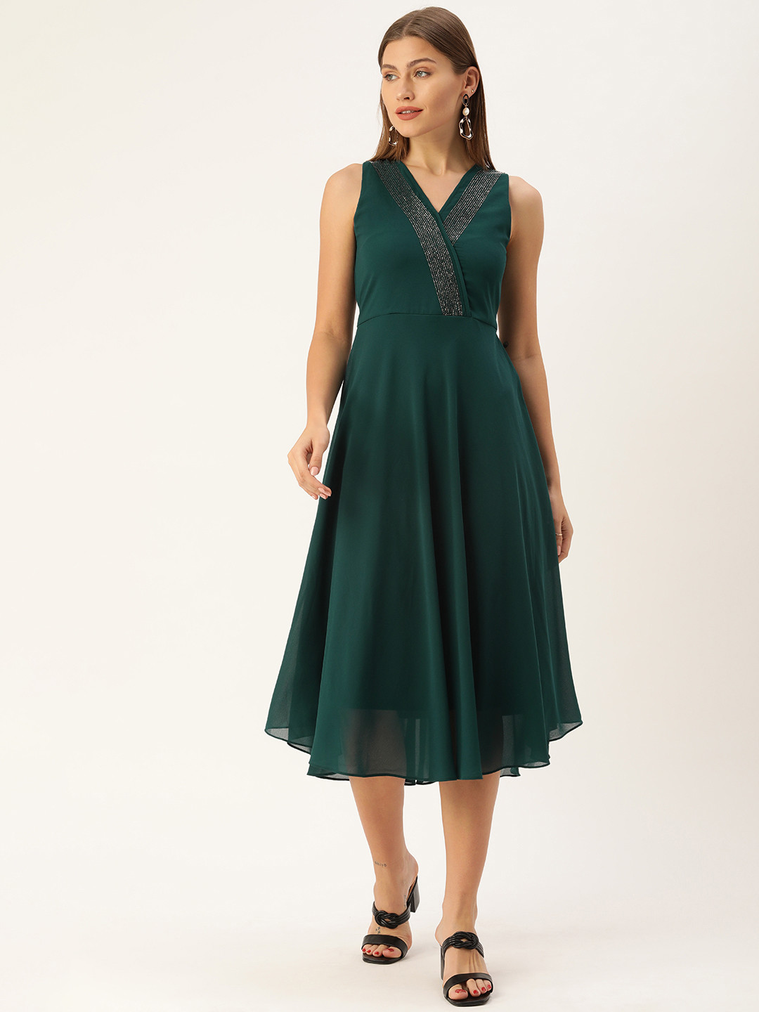 

AND Teal Green Sequined V-Neck Sleevless Midi Dress
