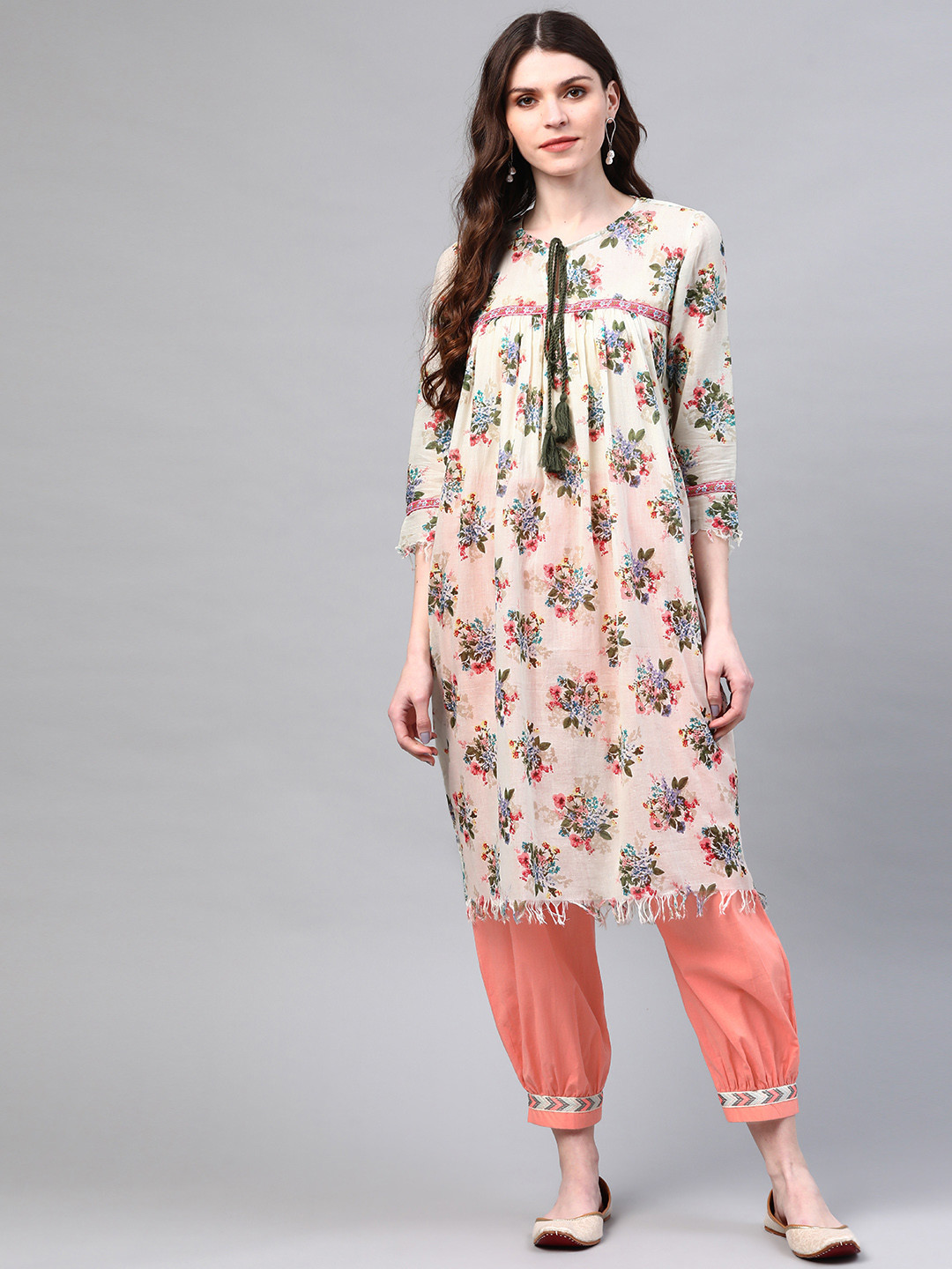 

Laado - Pamper Yourself Women Off-White & Peach-Coloured Floral Printed Sustainable Kurta with Salwar