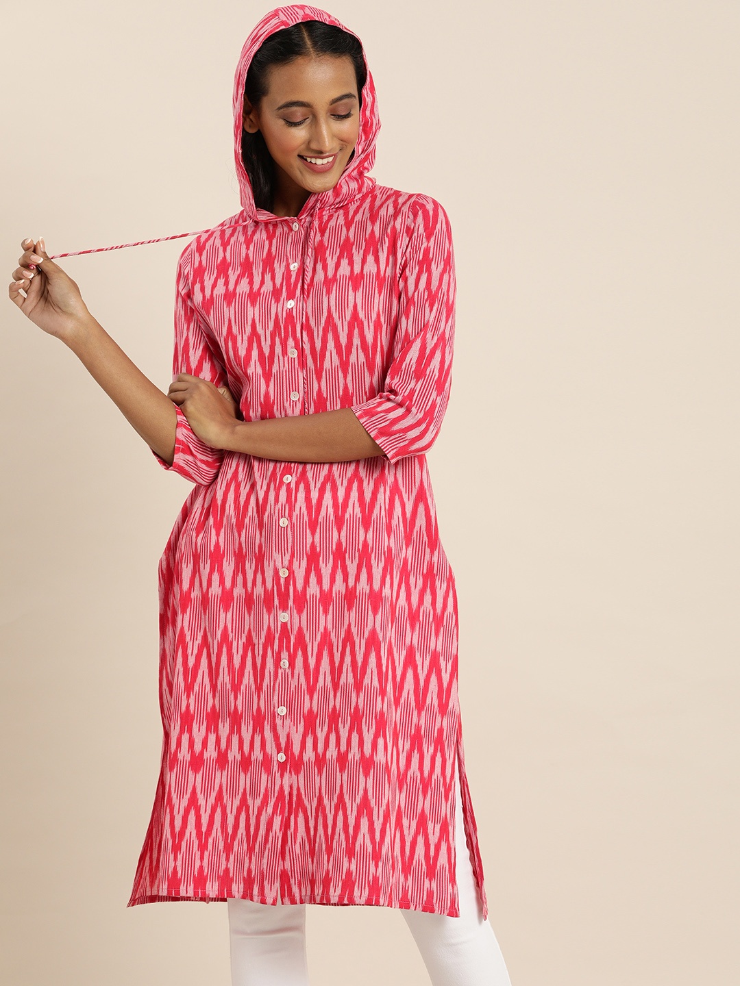 

Taavi Women Pink & Red Ikat Print Hooded Straight Kurta