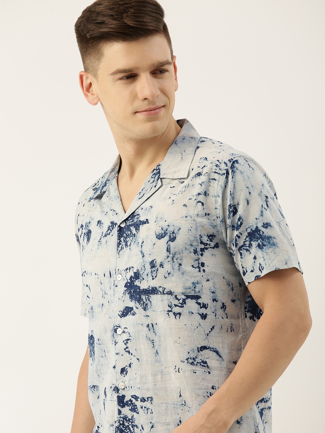 

Taavi Men Off White & Navy Blue Indigo Dyed Pure Cotton Sustainable Casual Shirt