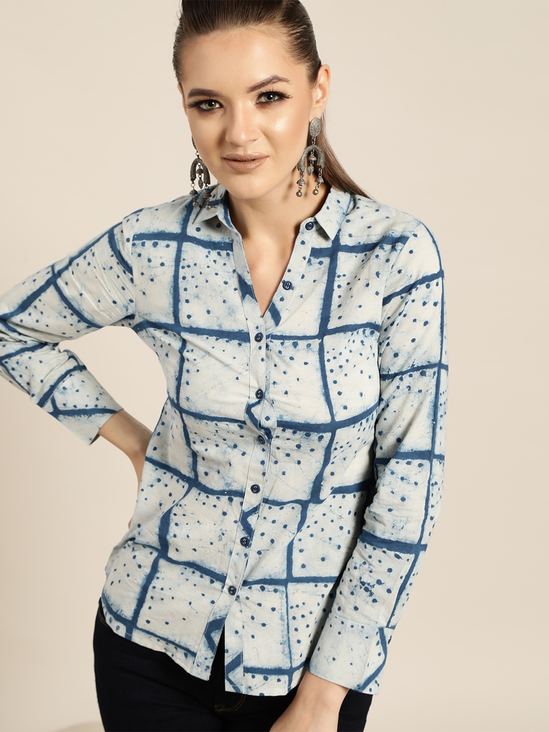 

Taavi Women Blue Regular Fit Indigo Dyed Pure Cotton Sustainable Casual Shirt