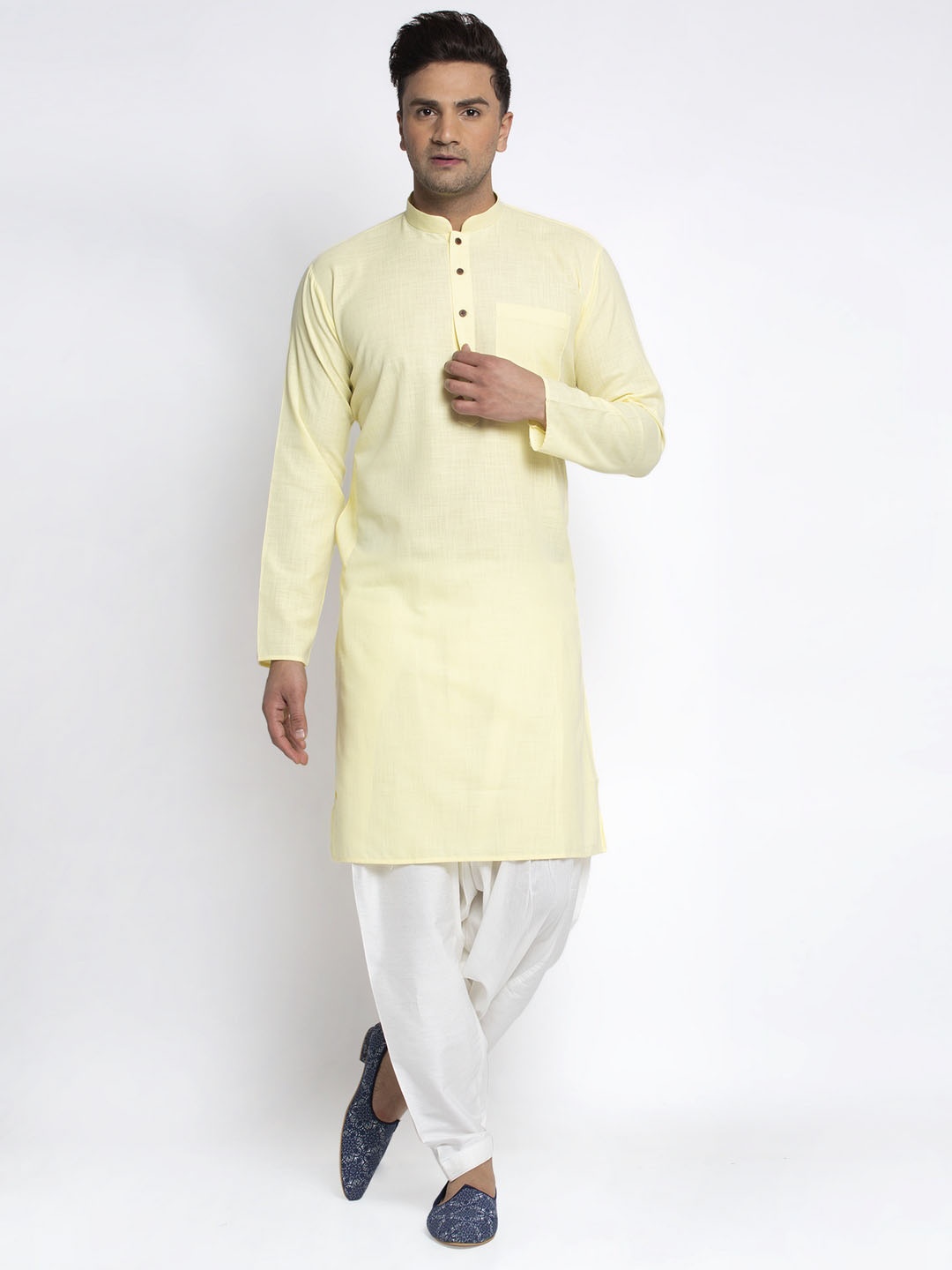 

MAXENCE Men Yellow & Off-White Solid Kurta with Pyjamas