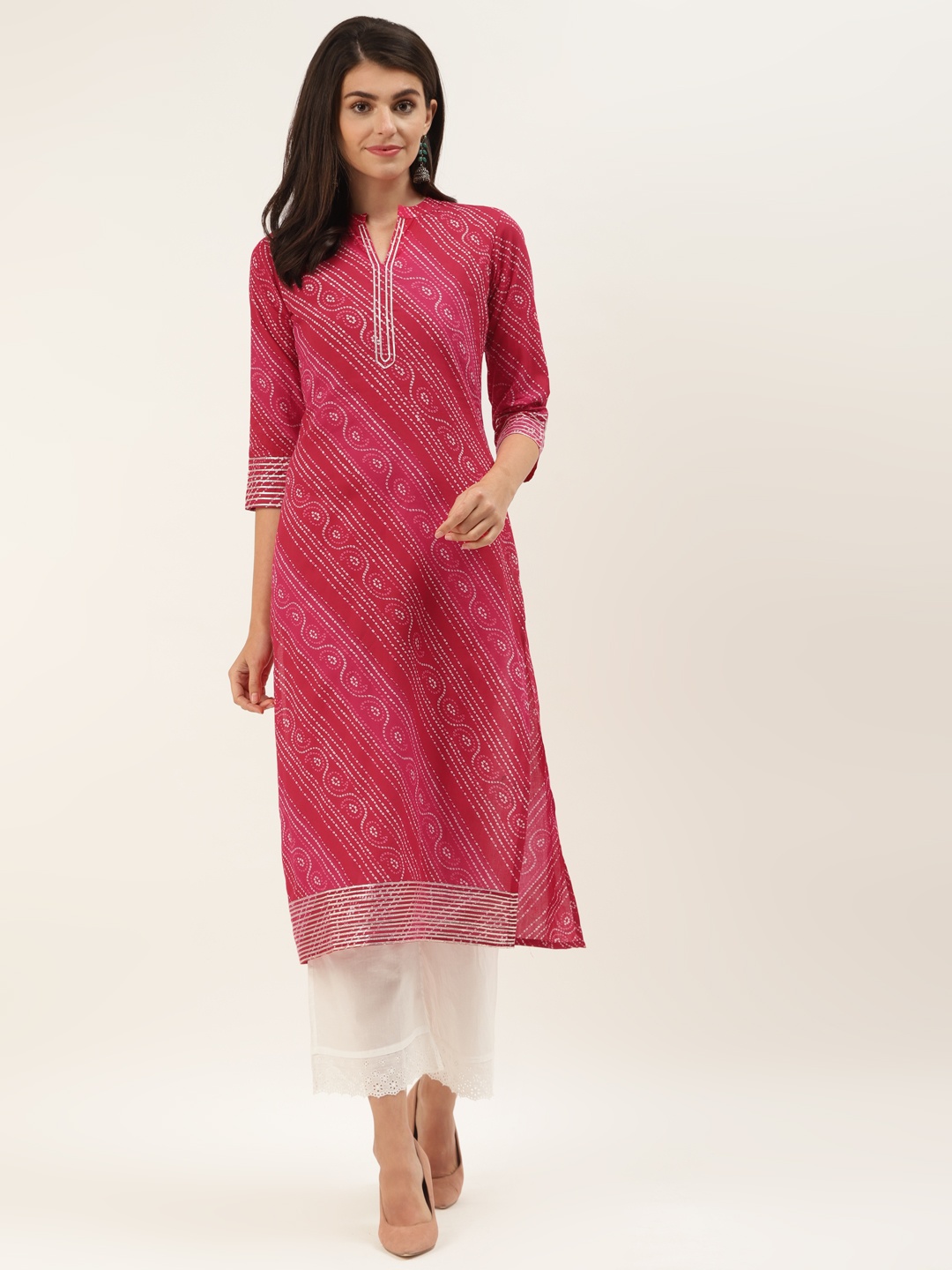 

Varanga Women Pink & White Cotton Bandhani Printed Straight Kurta