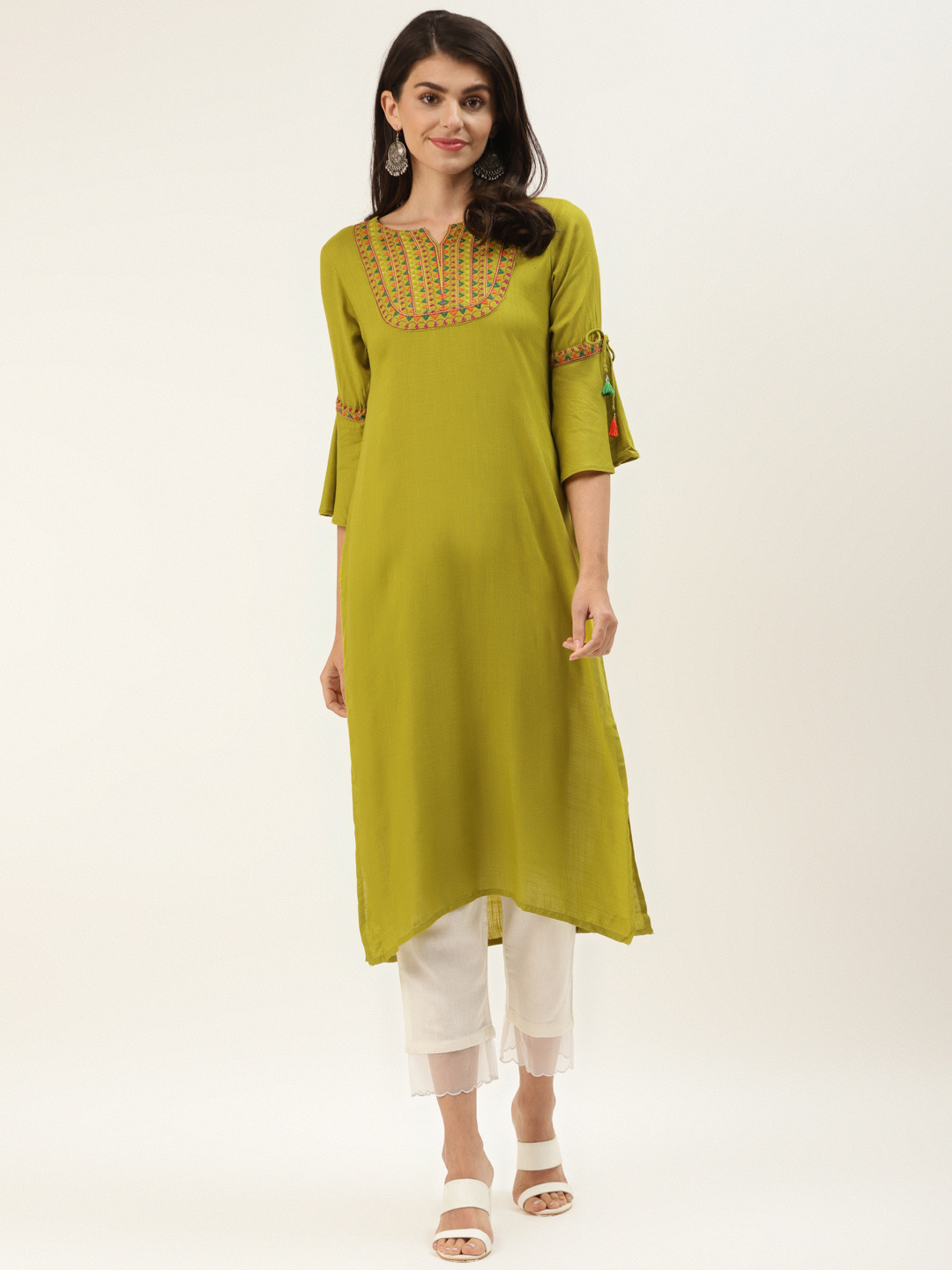 

Varanga Women Green Yoke Design Straight Kurta