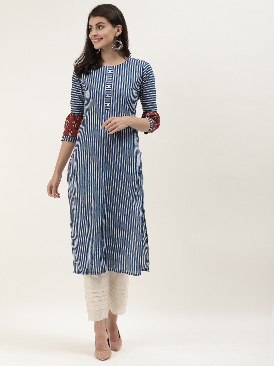 

Varanga Women Blue & White Striped Straight Kurta