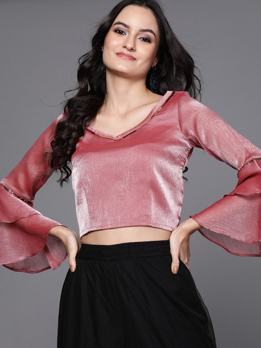 

Inddus Women Pink Solid Sheen Crop Top
