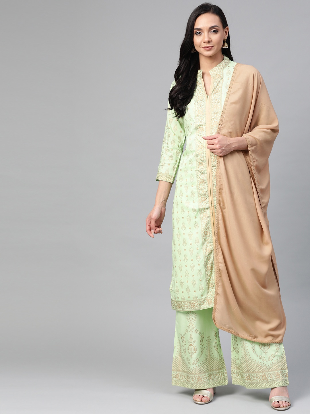 

Jompers Women Green & Golden Block Printed Kurta with Palazzos & Dupatta