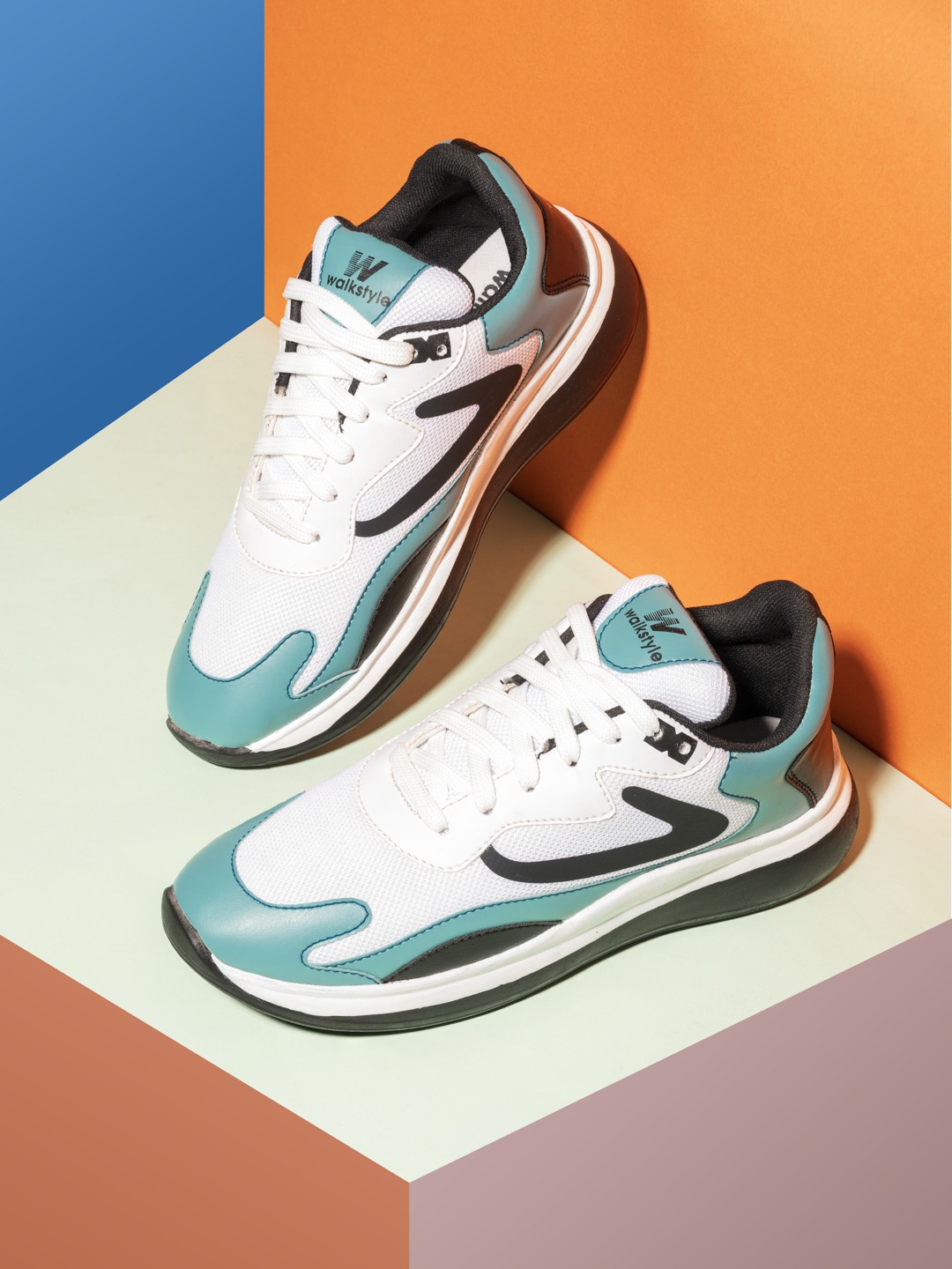 

Walkstyle By El Paso Men Blue & White Colourblocked Sneakers