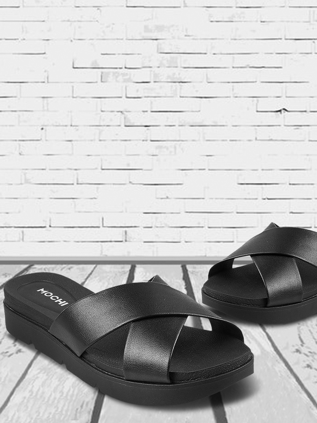 

Mochi Women Black Solid Sandals