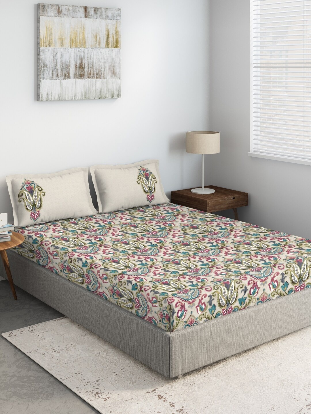 

DDecor Grey & Green Printed 144 TC Queen Bedsheet With 2 Pillow Covers