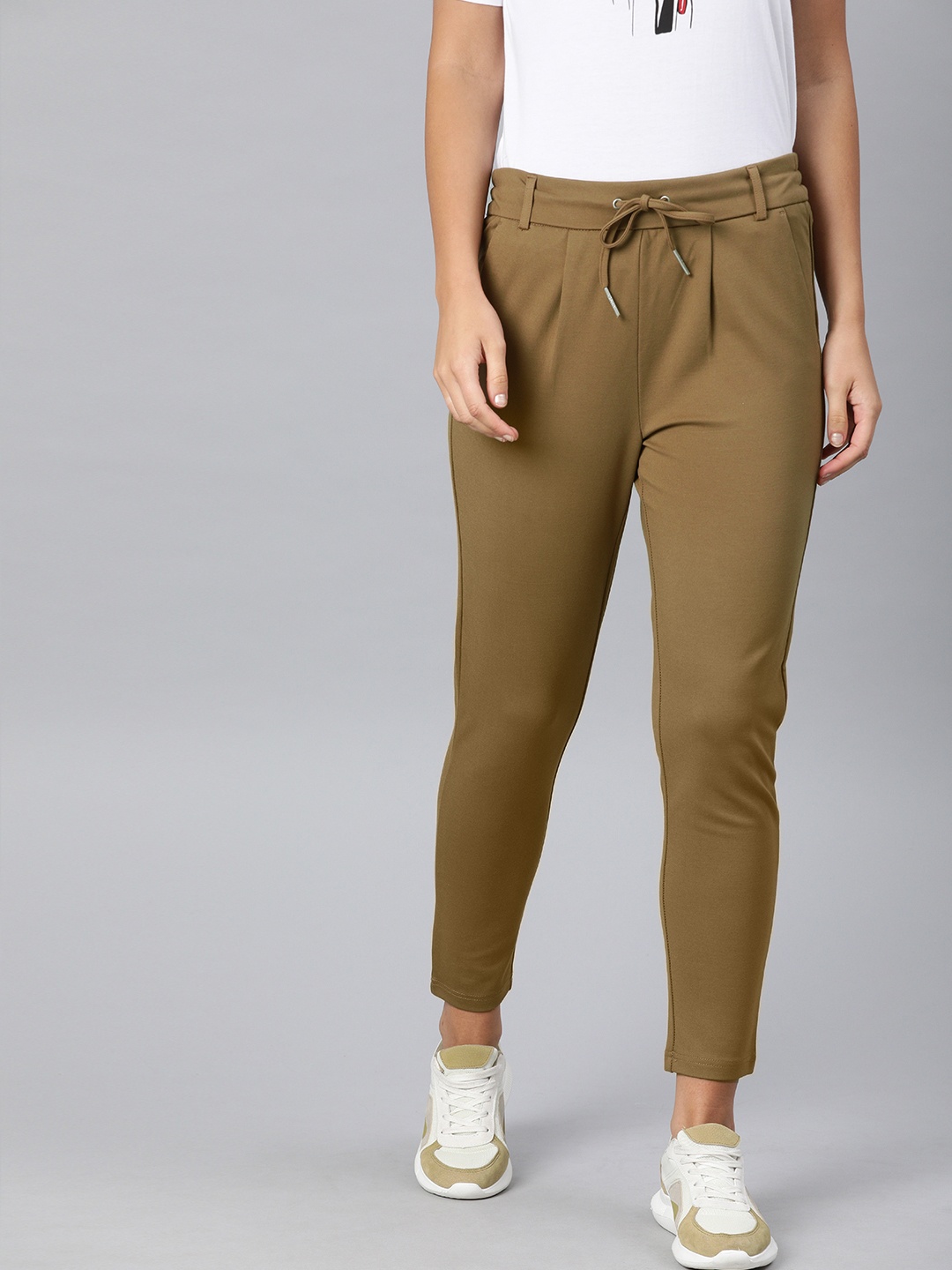 

ONLY Women Brown Regular Fit Solid Knitted Regular Trousers