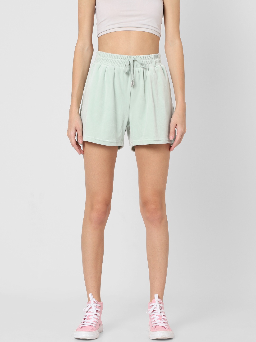 

ONLY Women Sea Green Solid Regular Fit Regular Shorts