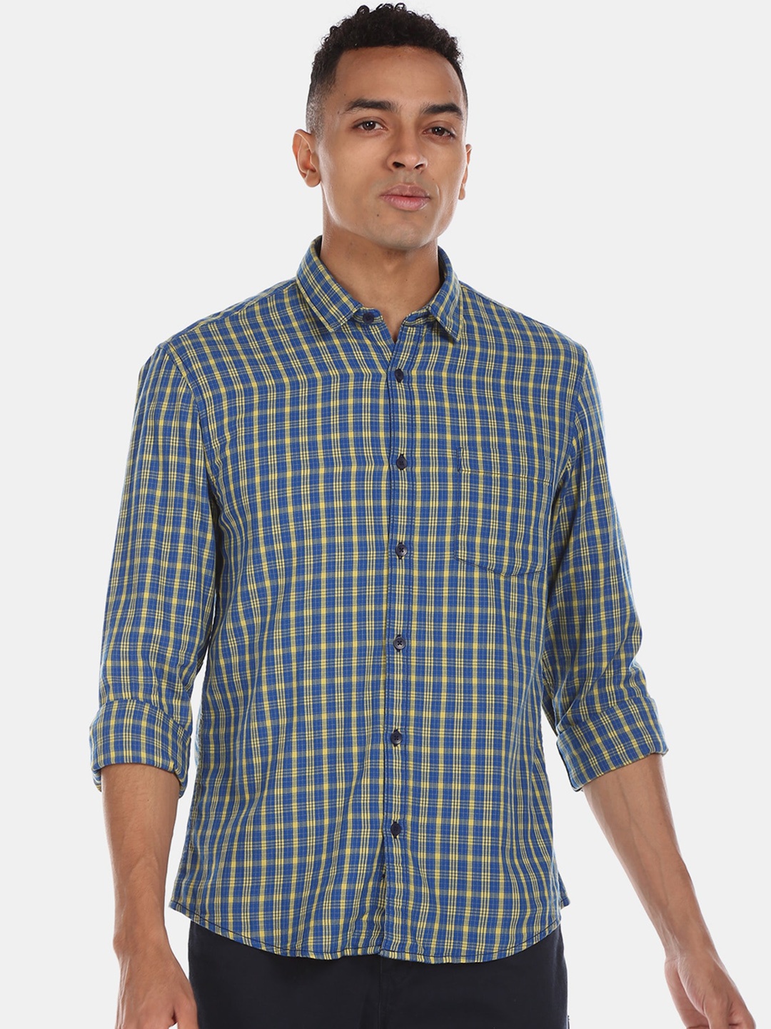 

Ruggers Men Blue & Yellow Regular Fit Checked Casual Shirt