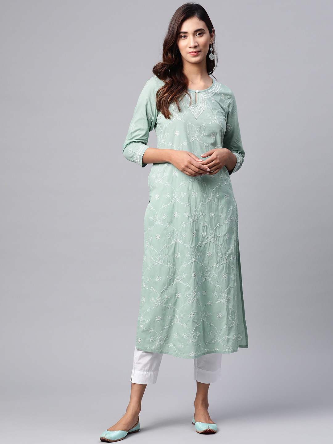 

Fabindia Women Green & White Chikankari Embroidered Pure Cotton Straight Kurta