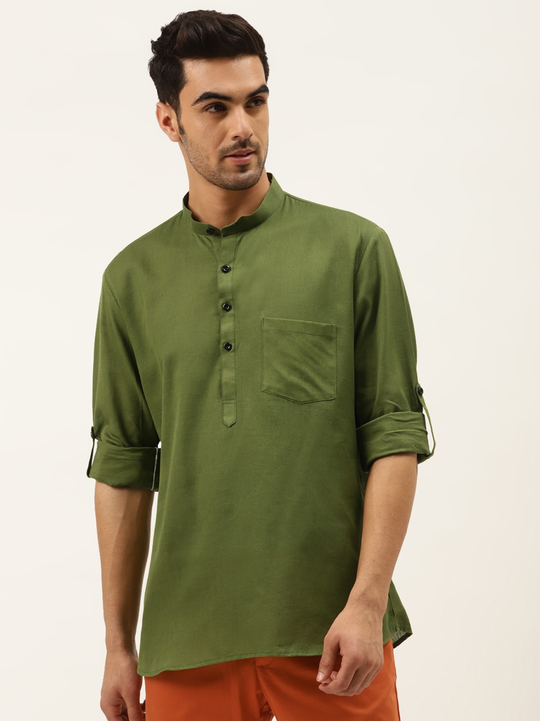 

RAJUBHAI HARGOVINDAS Men Olive Green Solid Straight Kurta