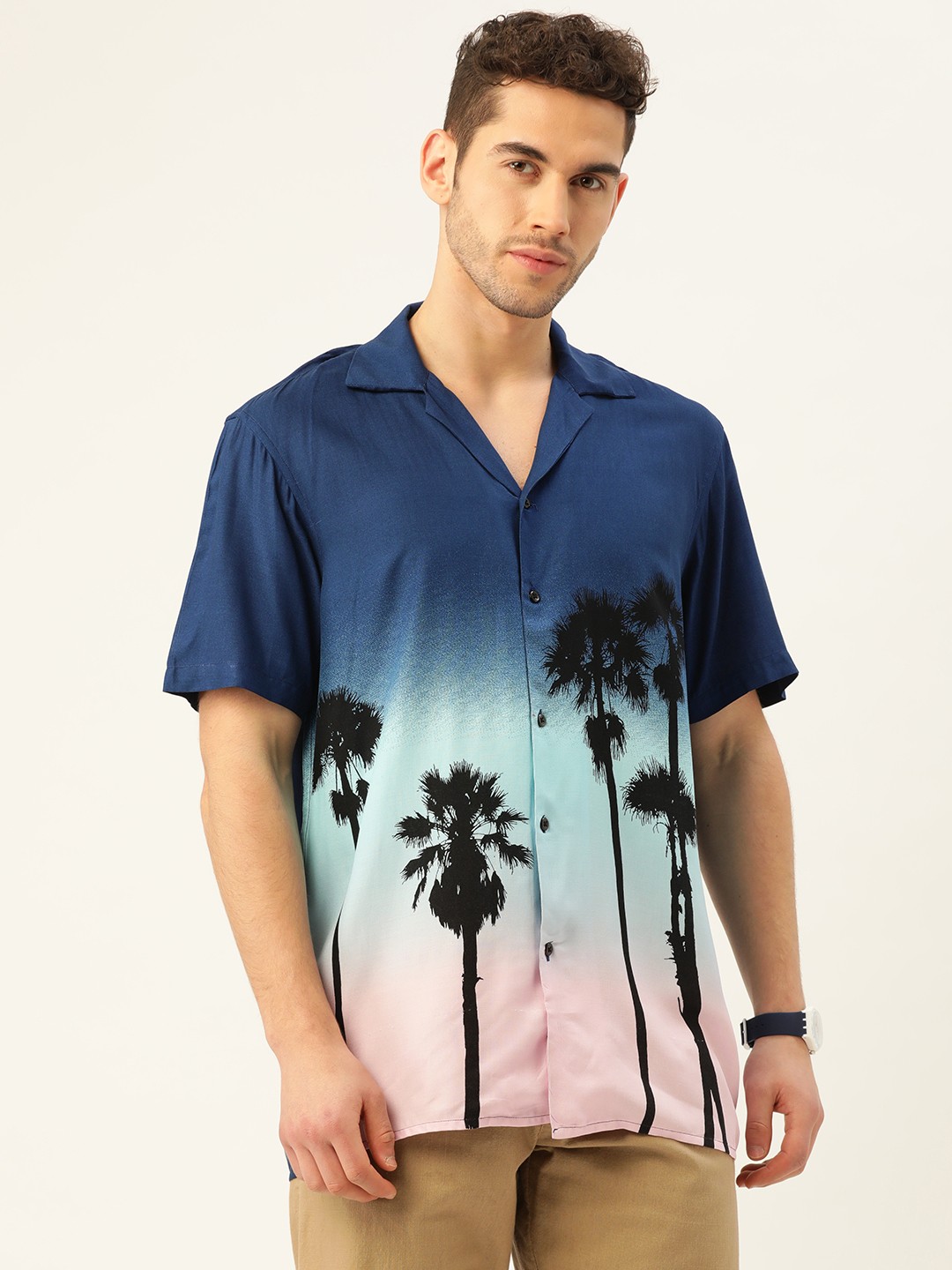 

Hancock Men Blue & Black Relaxed Fit Tropical Print Casual Shirt