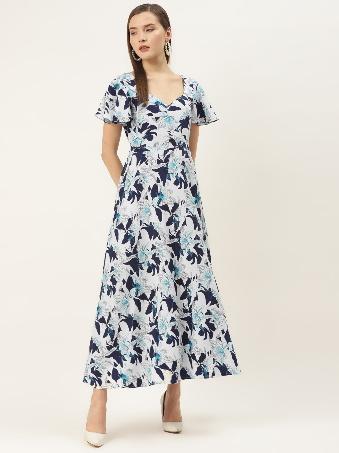 

Deewa Women Blue & White Floral Print Maxi Dress