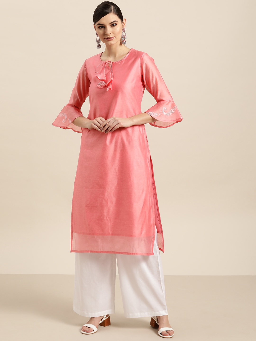 

Sangria Women Pink Keyhole Neck Bell Sleeves Solid Kurta