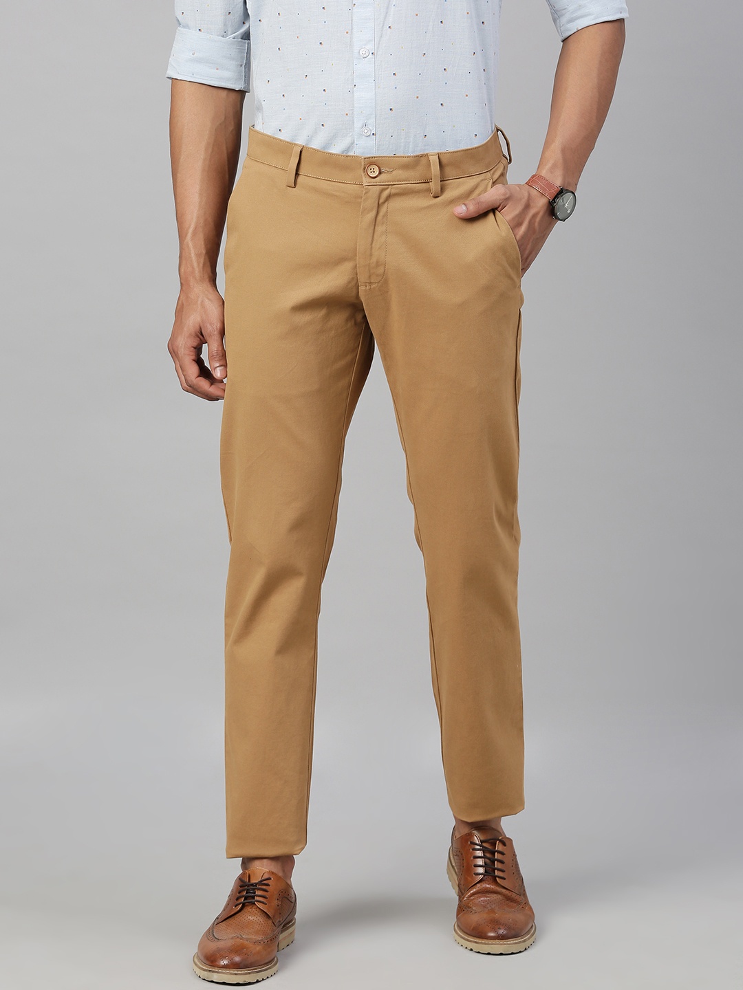 

Allen Solly Men Khaki Smart Slim Fit Solid Regular Trousers
