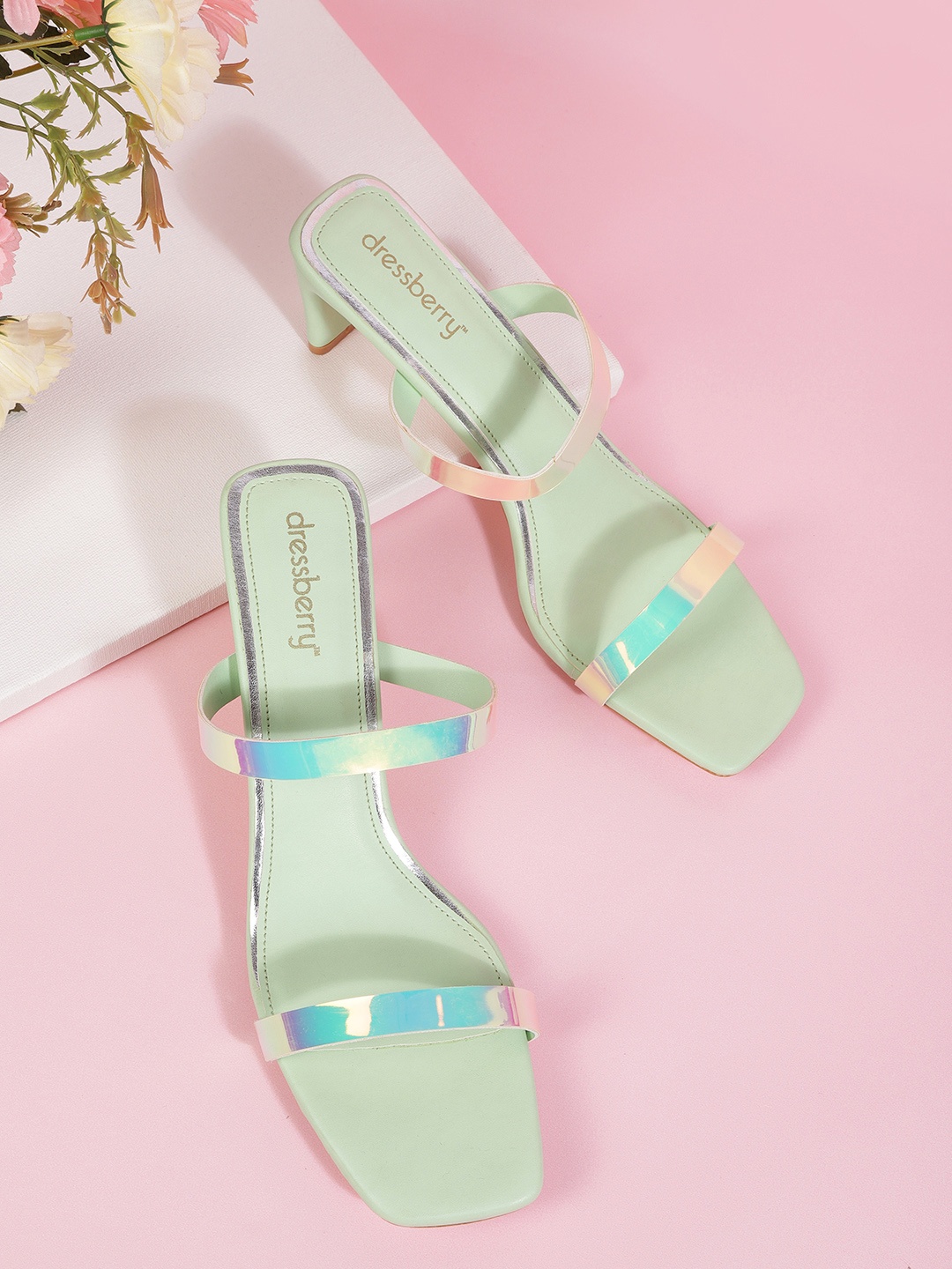 

DressBerry Women Green Printed Heels