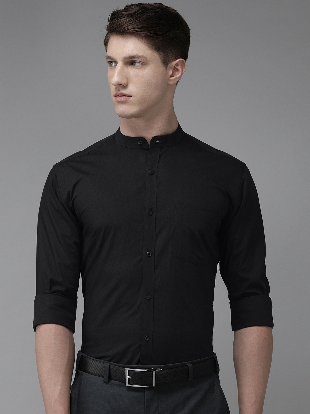 

Park Avenue Men Black Pure Cotton Slim Fit Solid Formal Shirt