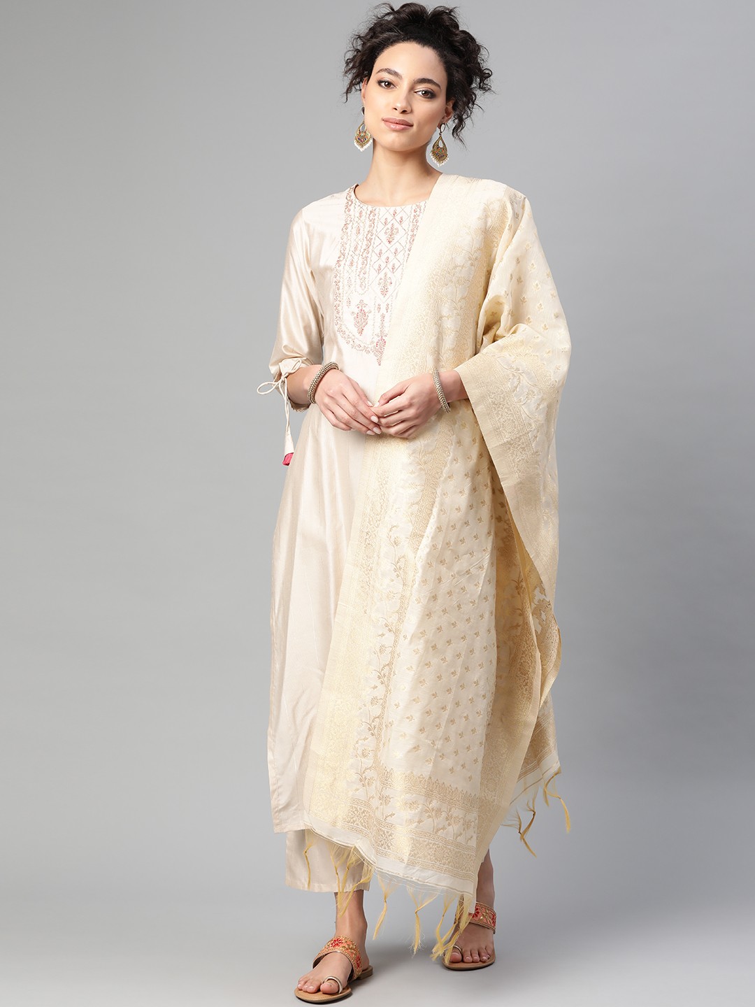 

Indo Era Women Beige & Golden Zari Embroidered Kurta with Palazzos & Dupatta