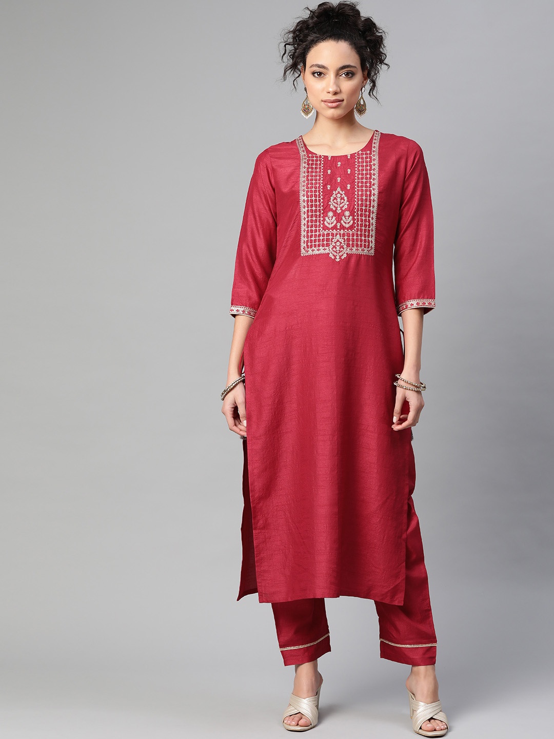 

Indo Era Women Red & Golden Zari Embroidered Kurta with Trousers, Maroon