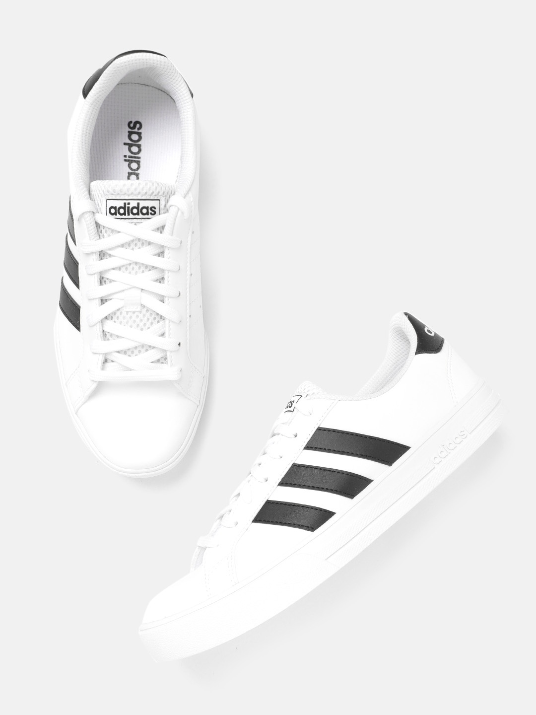 

ADIDAS Men White & Black Striped Detail Adiset Running Shoes