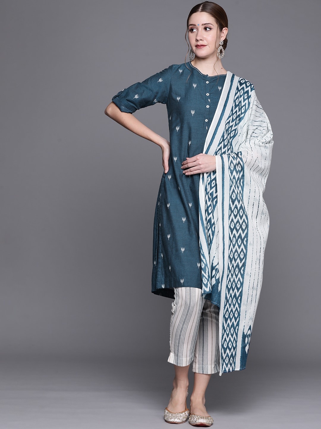 

Biba Women Navy Blue & White Ikat Printed Pure Cotton Kurta & Trousers With Dupatta