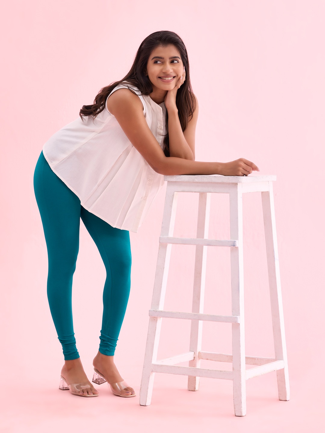 

Go Colors Women Teal Green Solid Slim-Fit Ankle-Length Leggings