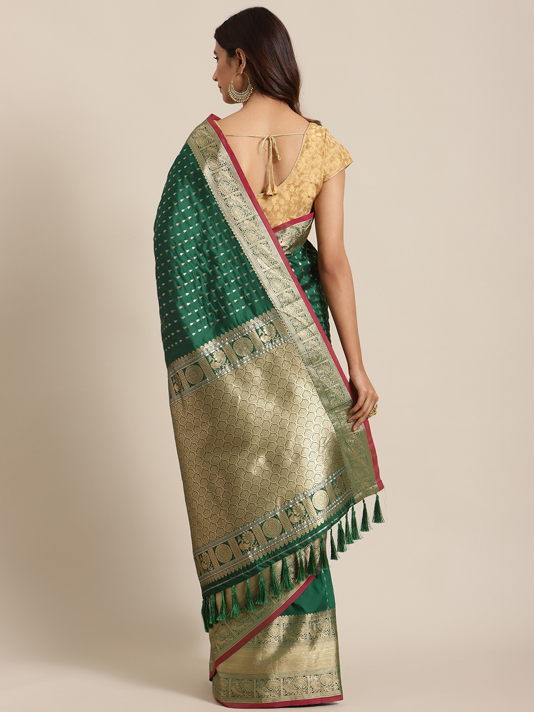 

VASTRANAND Green & Golden Woven Design Banarasi Saree