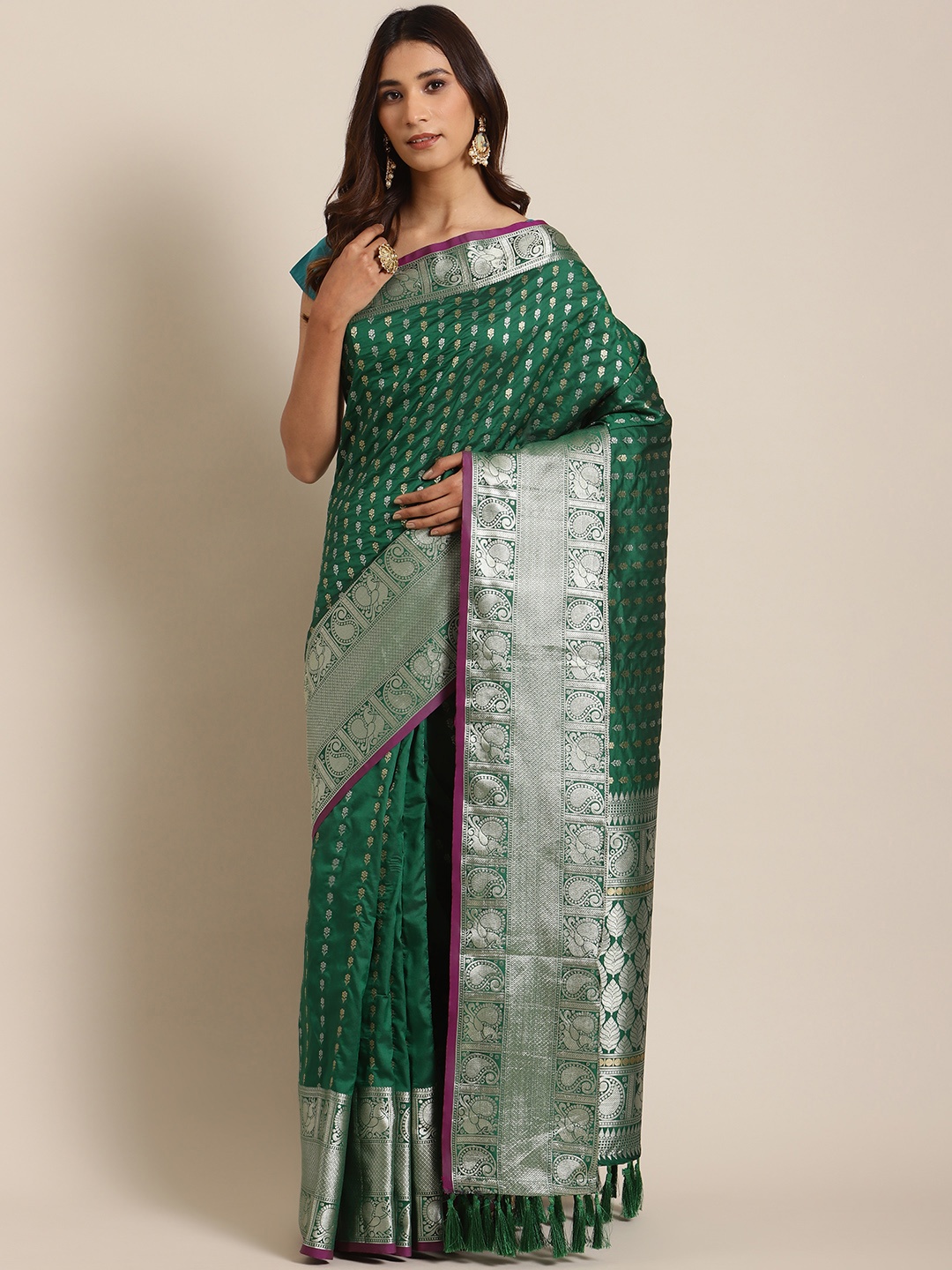 

VASTRANAND Green & Golden Woven Design Banarasi Saree