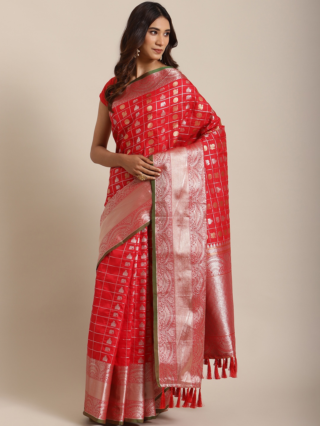 

VASTRANAND Red & Silver Woven Design Zari Celebrity Banarasi Saree