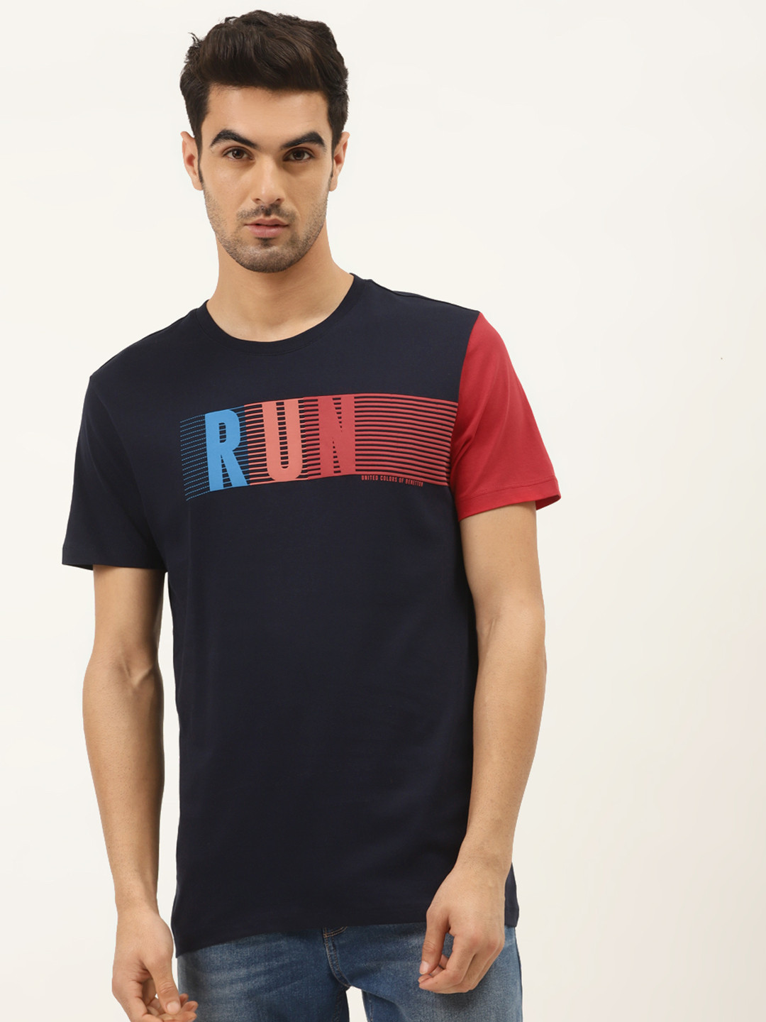 

United Colors of Benetton Men Navy Blue Cotton Printed Round Neck T-shirt