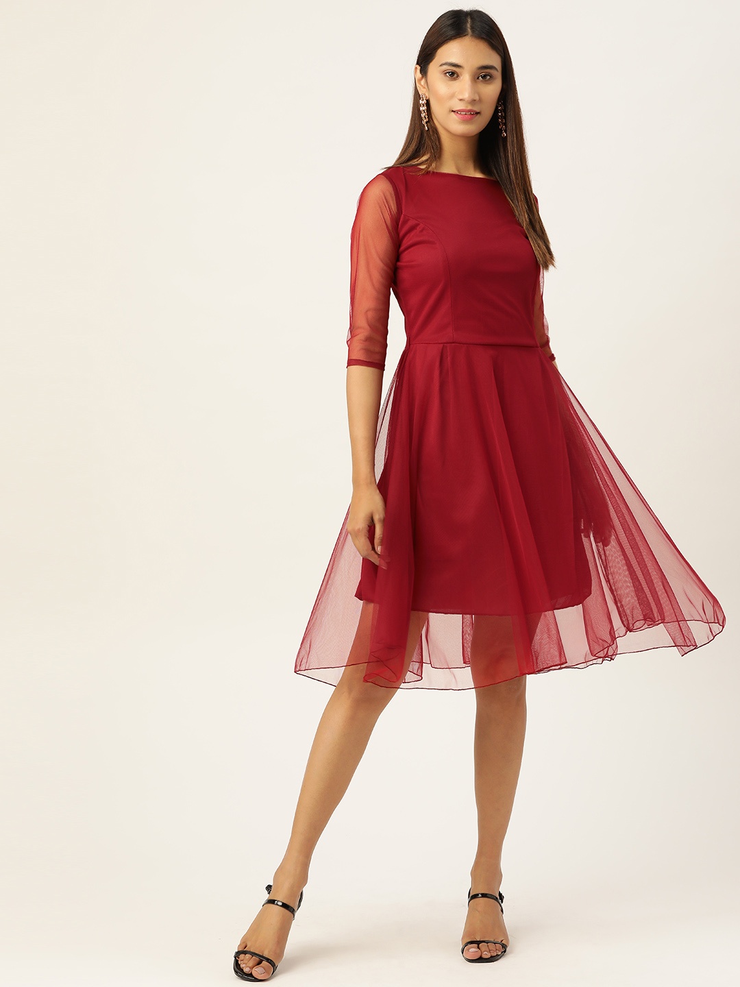 

U&F Women Maroon Solid Fit and Flare Dress