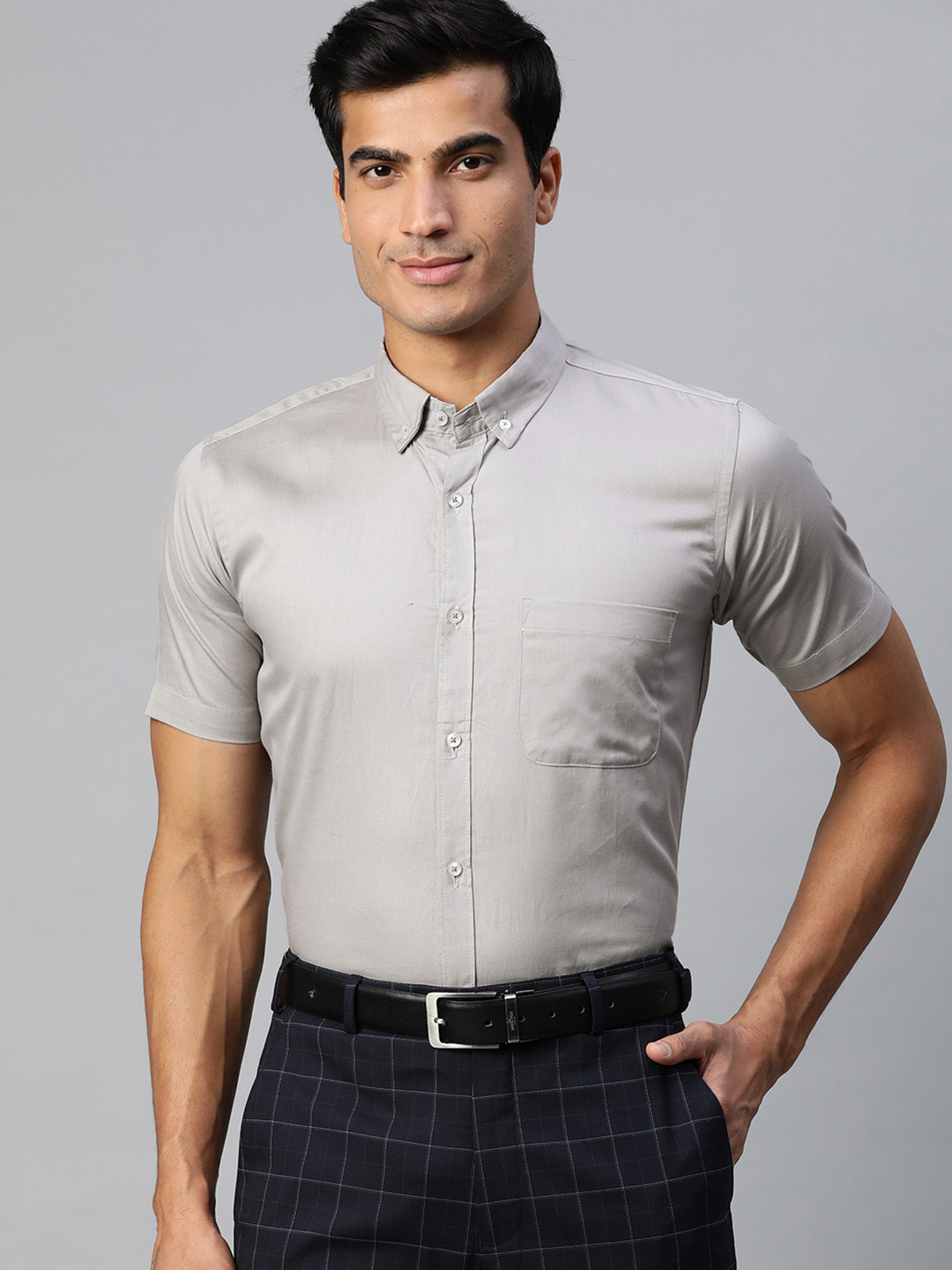 

DENNISON Men Grey Twill Weave Cotton Smart Slim Fit Solid Formal Shirt