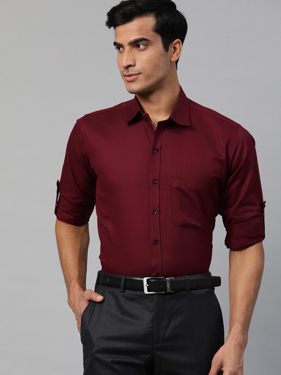 

DENNISON Men Maroon Solid Pure Cotton Smart Slim Fit Formal Shirt