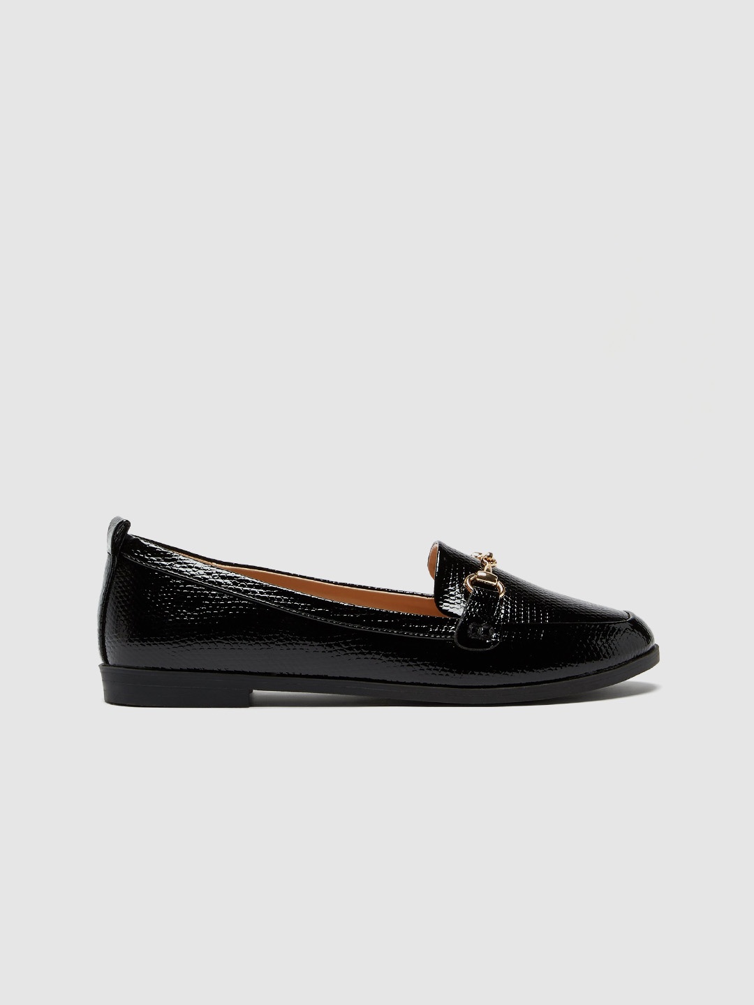 

DOROTHY PERKINS Women Black Snakeskin Textured Horsebit Loafers