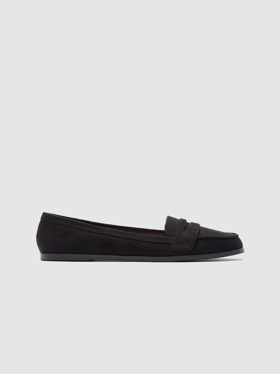 

DOROTHY PERKINS Women Black Solid Loafers