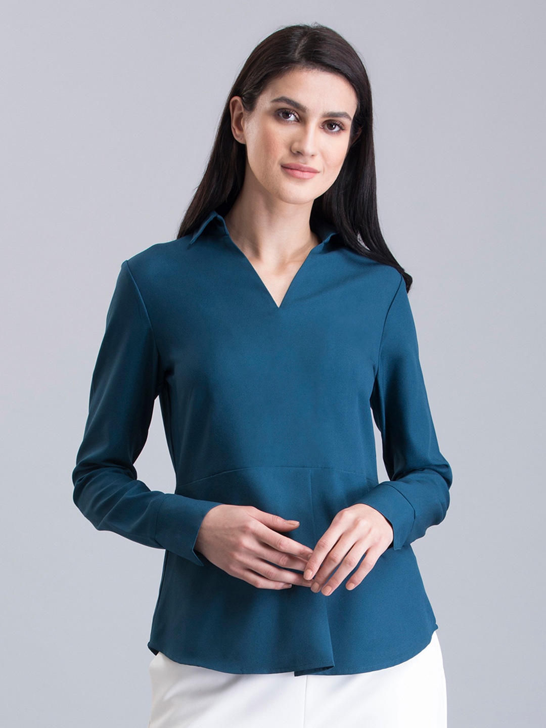 

FableStreet Women Teal Blue Solid Wrap Top