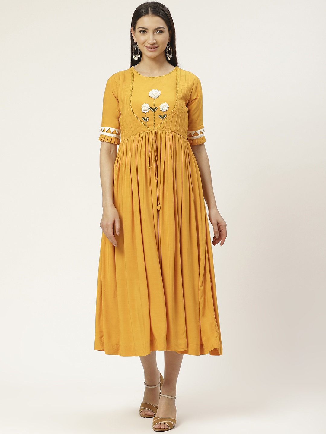 

VASTRANAND Women Mustard Yellow Solid A-Line Ethnic Dress