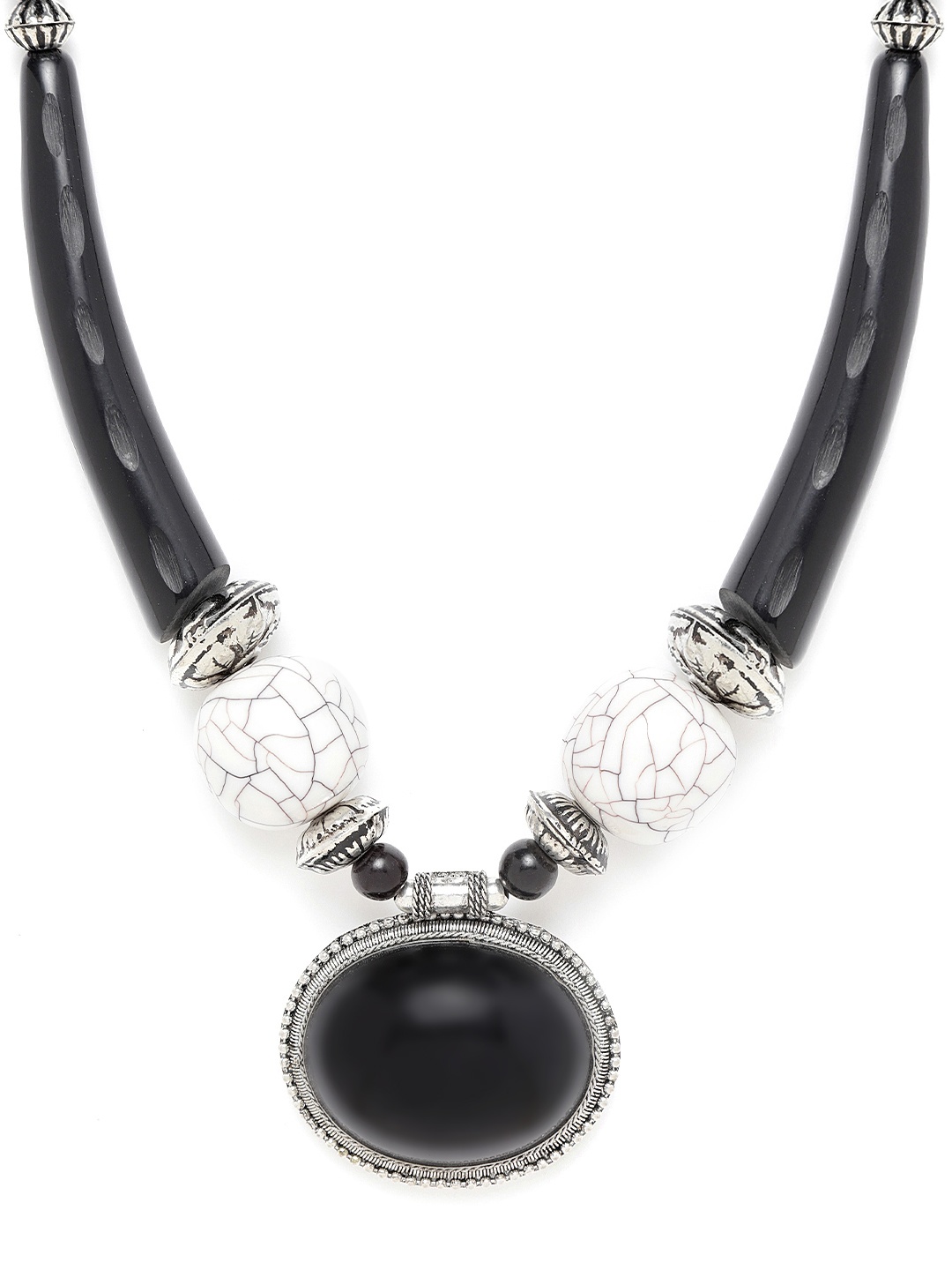 

RICHEERA Women Black & White Silver-Plated Beaded Necklace