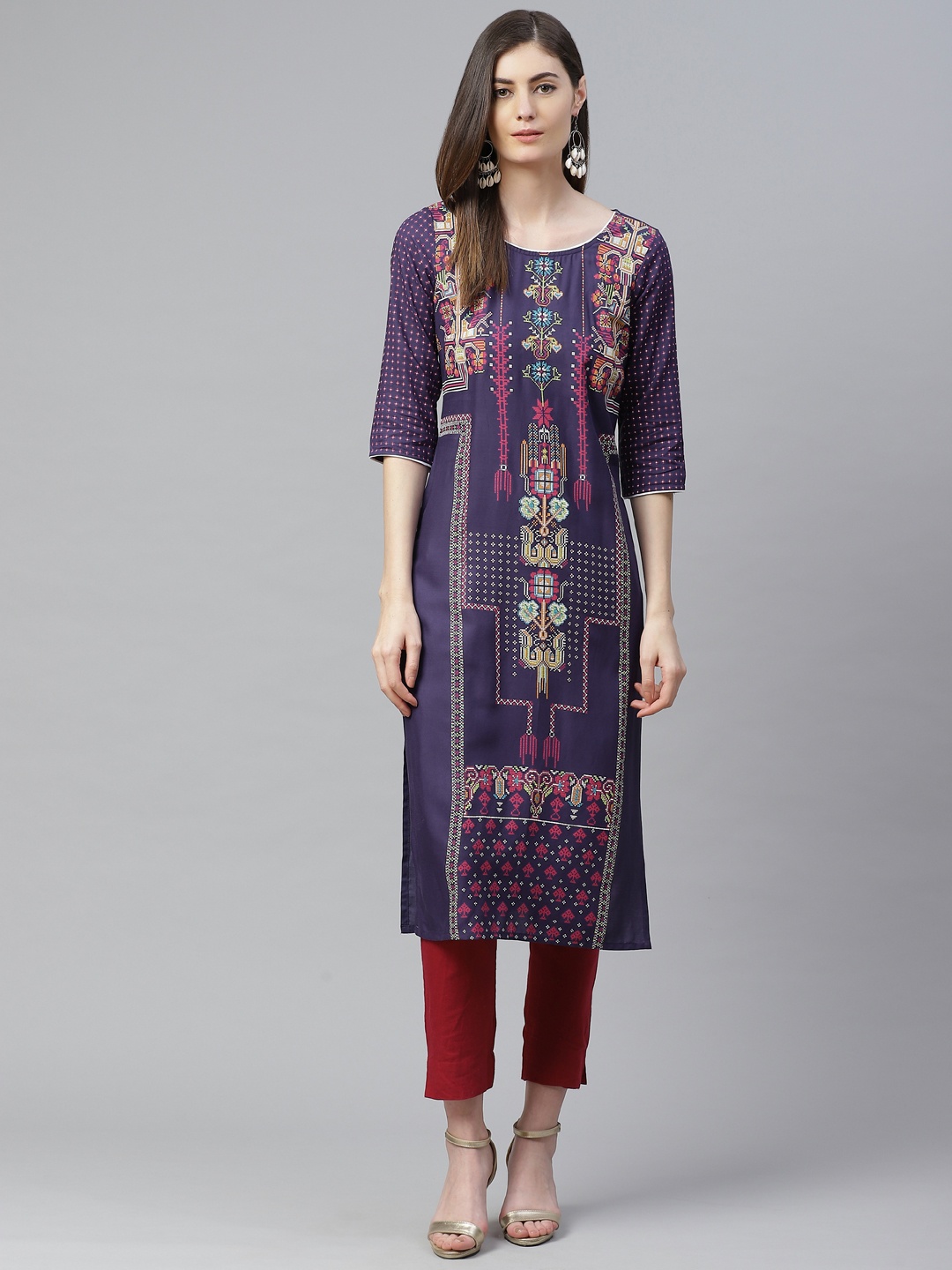 

AURELIA Women Purple & Pink Geometric Printed Straight Kurta